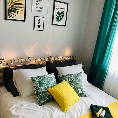 Pineapple Apartment โควอบเซก ภายนอก รูปภาพ
